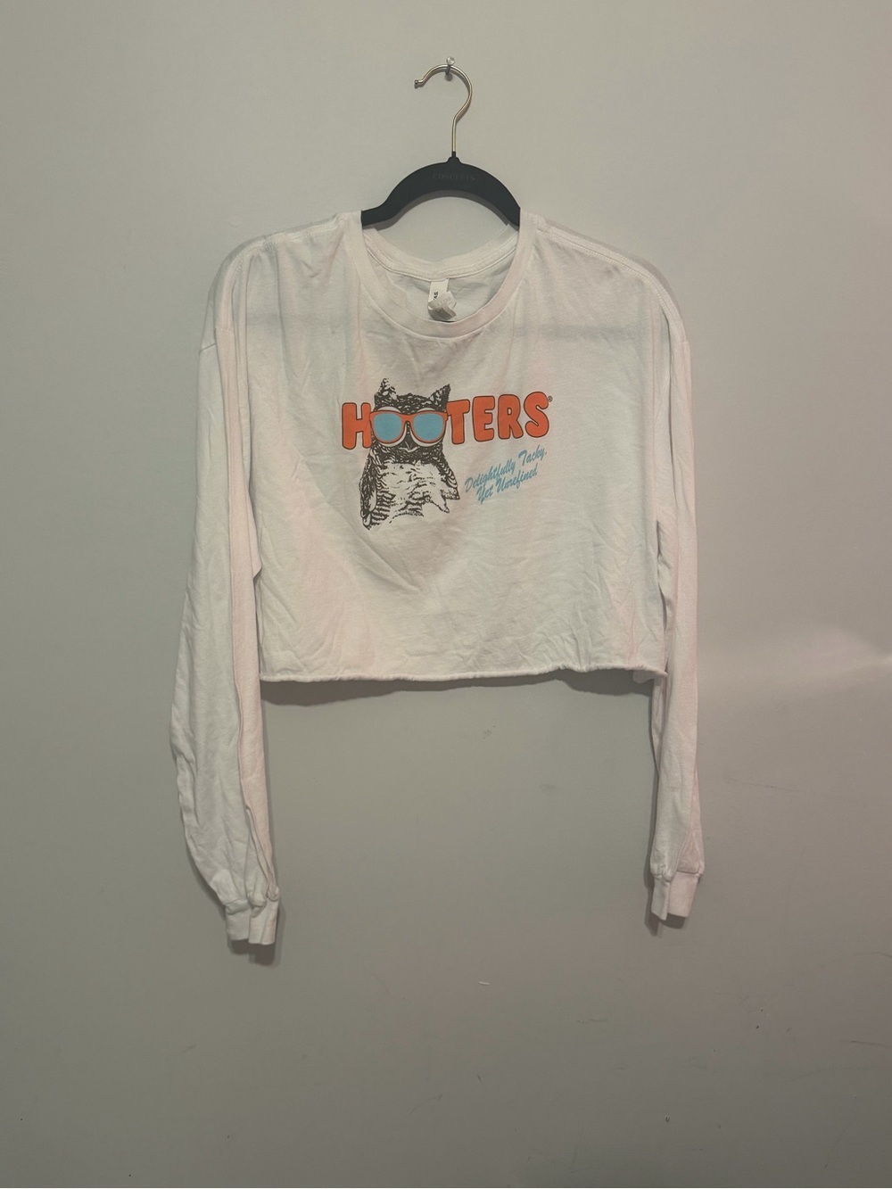 Hooters White Cropped Long-Sleeve Tee with Orange Logo